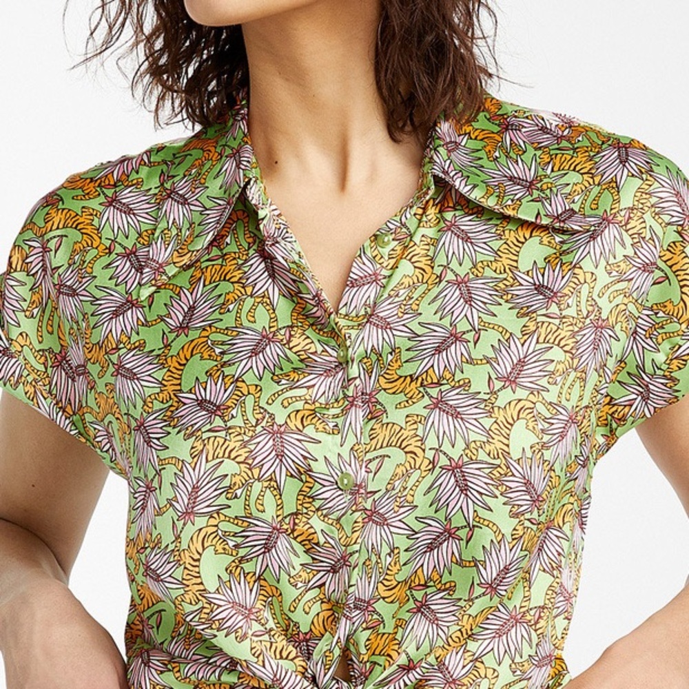 COMPANIA FANTASTICA | L | 70s vibe green palm leaves and tiger blouse